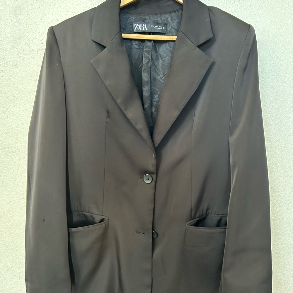 Zara Women's Black Blazer